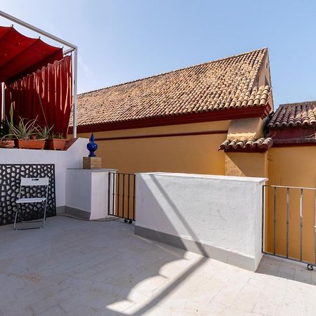 House Sevillana Parking ภายนอก รูปภาพ