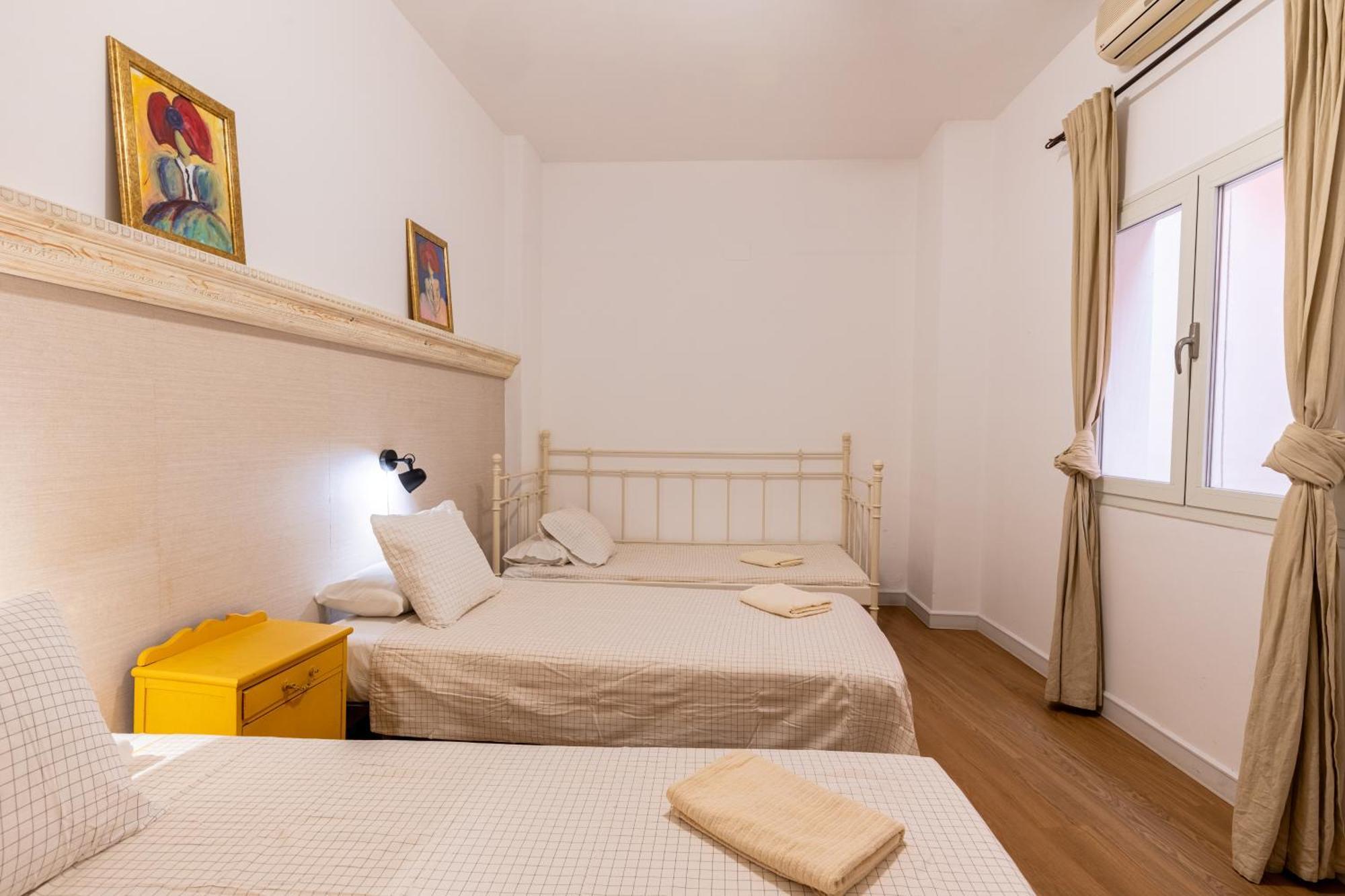 House Sevillana Parking ภายนอก รูปภาพ