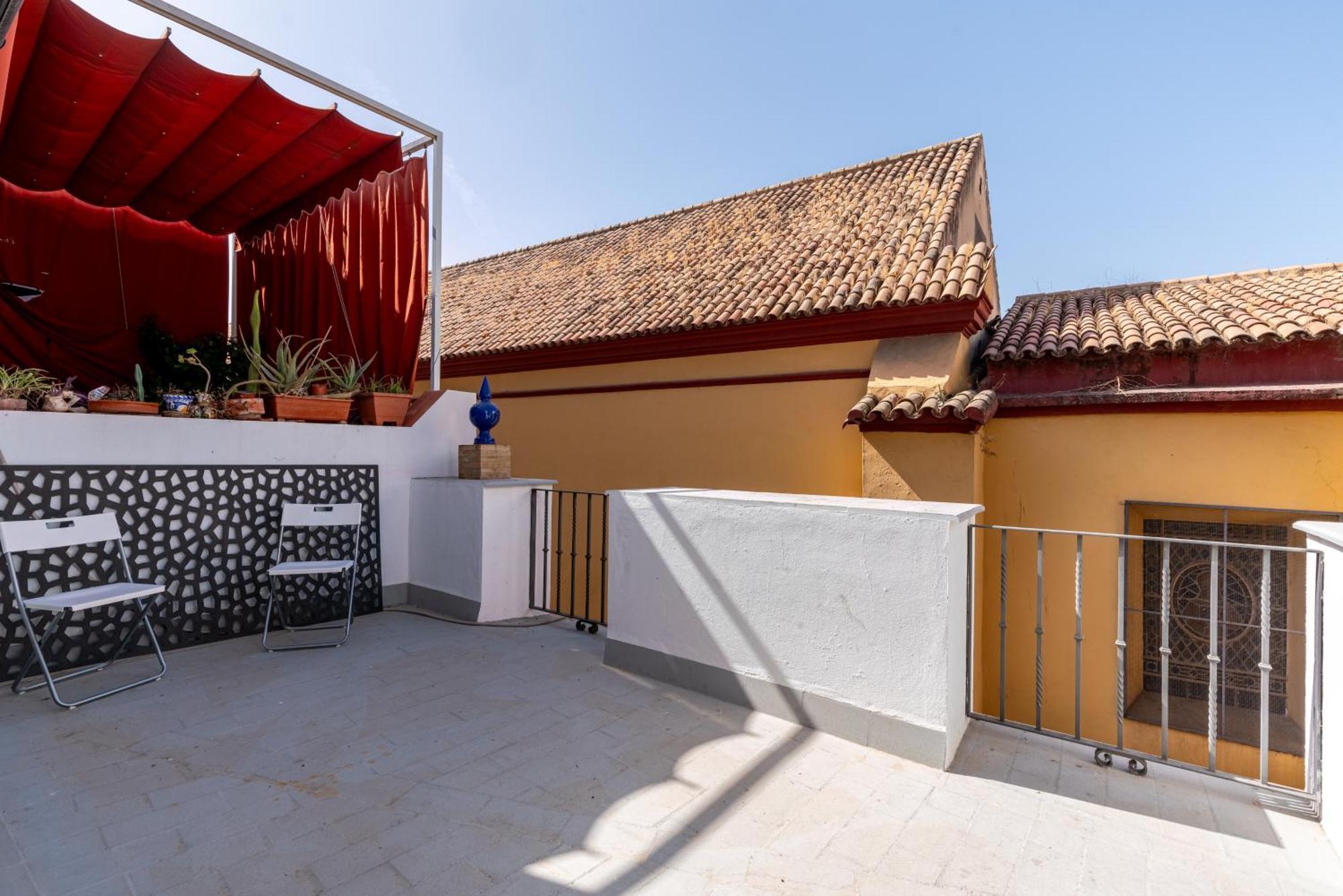 House Sevillana Parking ภายนอก รูปภาพ