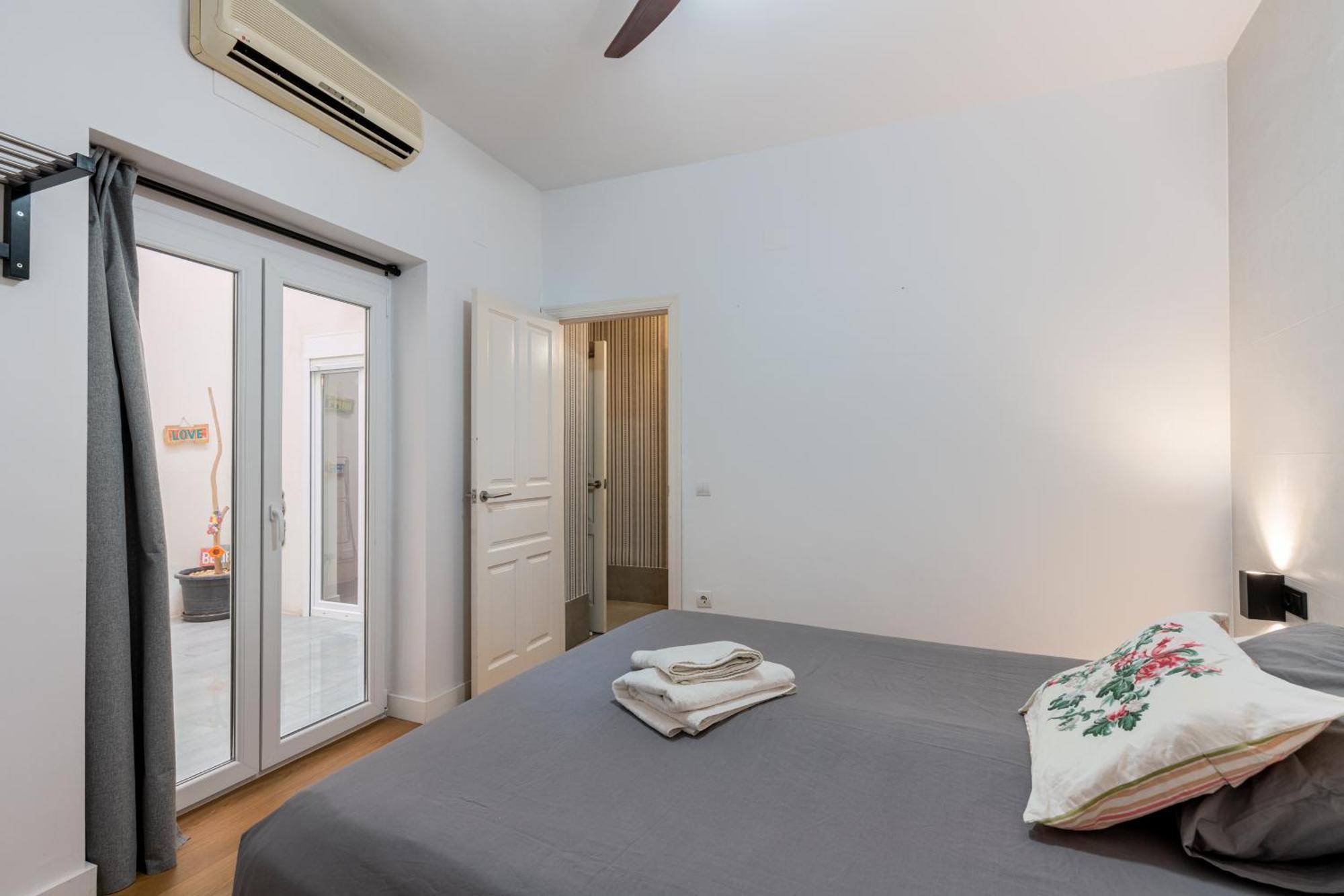 House Sevillana Parking ภายนอก รูปภาพ