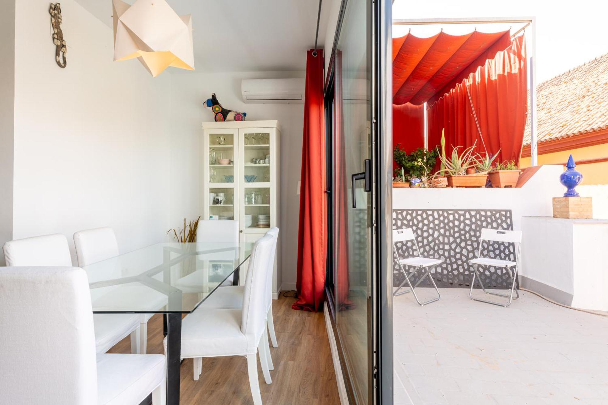House Sevillana Parking ภายนอก รูปภาพ